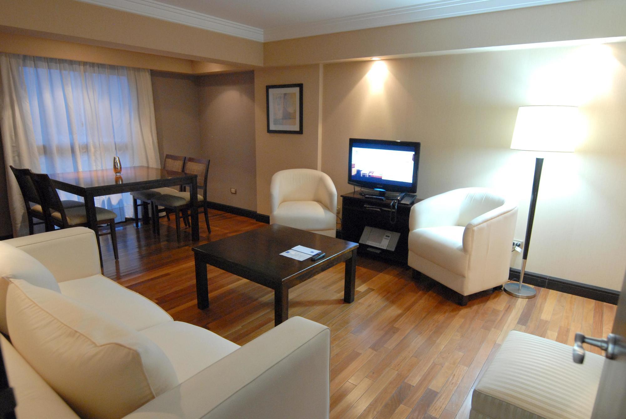 Premium Tower Suites Mendoza Extérieur photo