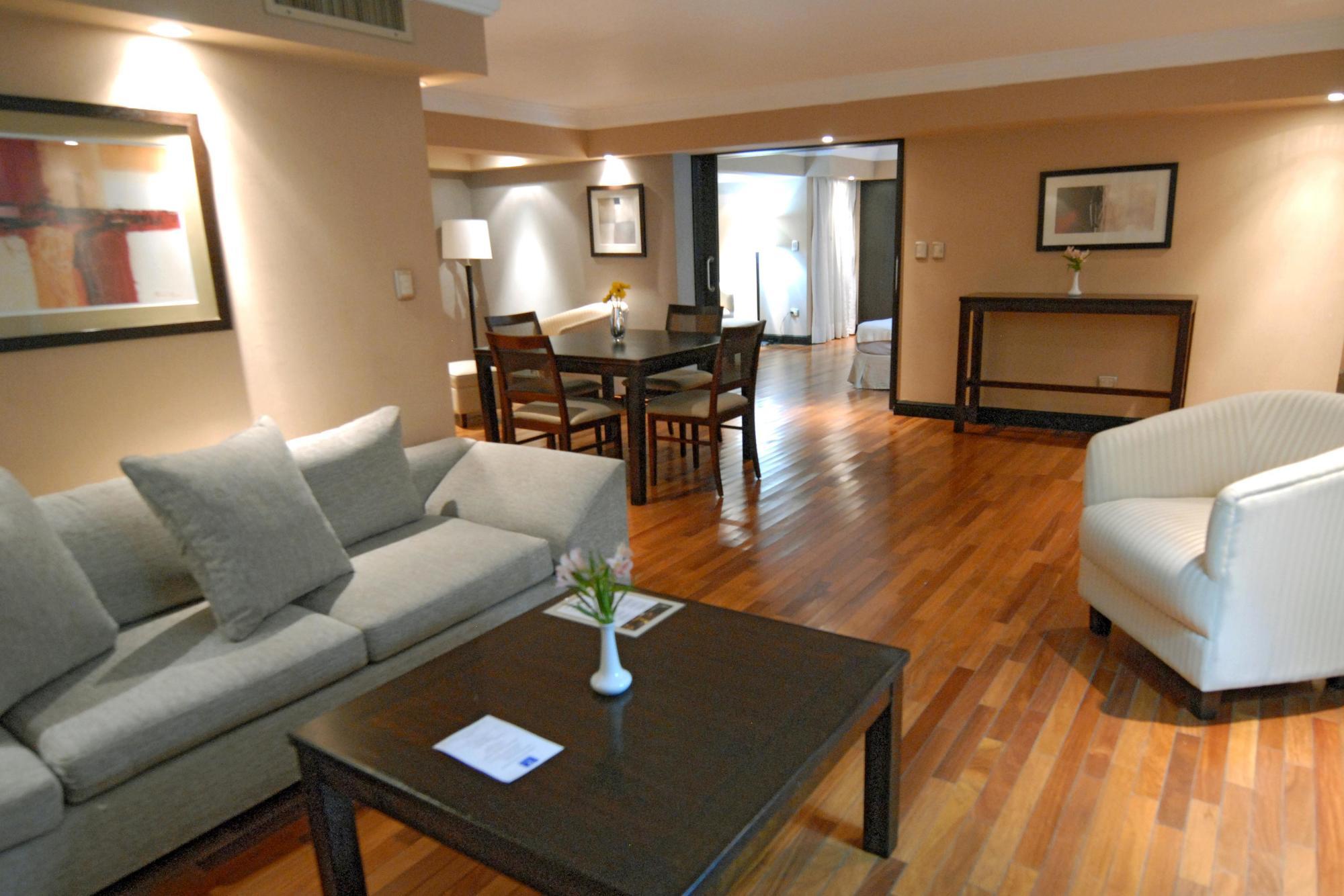 Premium Tower Suites Mendoza Extérieur photo